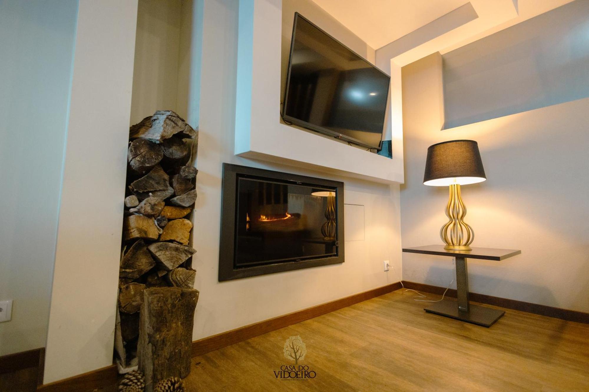 Casa Do Vidoeiro Apartment เซยา ภายนอก รูปภาพ